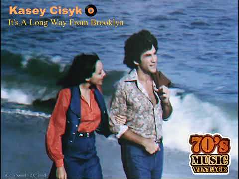 Kasey Cisyk - It's A Long Way From Brooklyn ( EQ Sound ) / 케이시 시지크 - 부르클린에서 저 멀리 떨어진 *