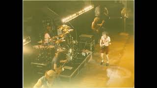 AC/DC Let&#39;s Get It Up (Live 1982) (Remastered Sound)