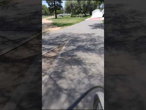 Una parte muy linda ✨ del Parque sarmiento 🎢🎡🎪⛵🚴 Córdoba capital 🌇 argentina 🇦🇷 Parte 1️⃣5️⃣