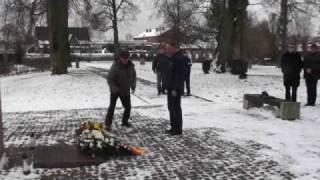 preview picture of video 'Volkstrauertag 2009, Narva Estland, Deutscher Soldatenfriedhof'