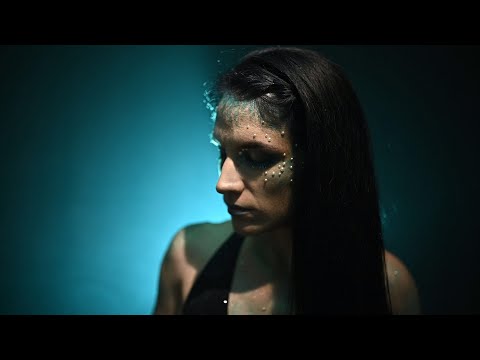 Hana Piranha - Lorelei (Official Music Video)