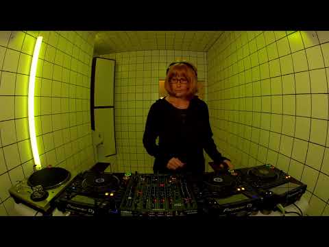 Modex21 - Erika | HÖR - Sep 20 / 2022