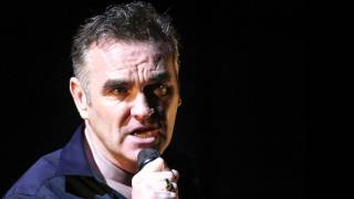 Morrissey - Earth is the Loneliest Planet (album version) + Lyrics
