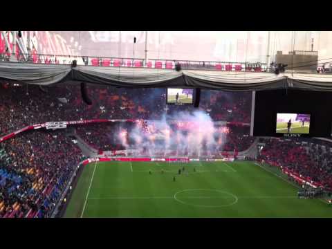 #SweerBeelden  Vuurwerk Ajax - NEC