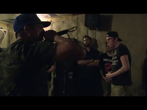 [hate5six] Caught In A Crowd - June 14, 2015 Video