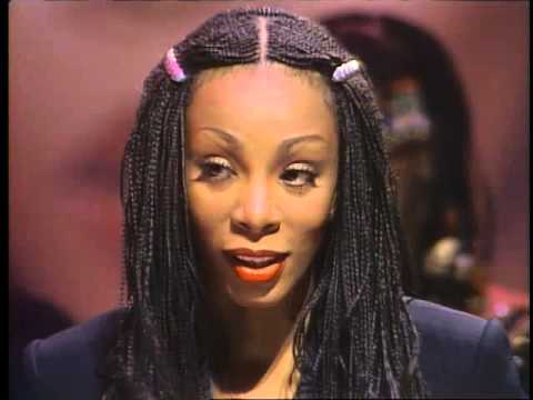 Donna Summer Wins Soul Female - AMA 1980