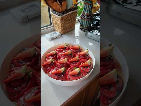 Strawberry cinnamon roll 🍓#abirzkitchen