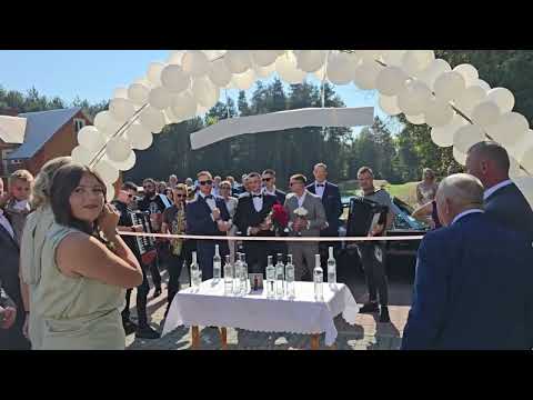 Wykupiny u Młodej - weselne tradycje / KIelce na medal