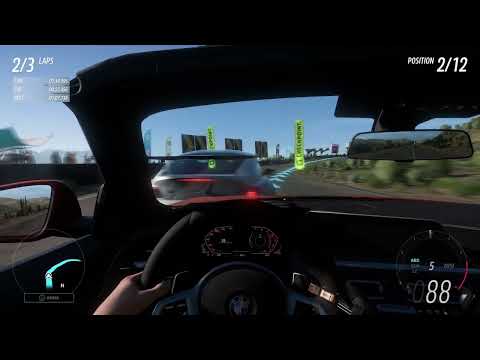 FORZA HORISZON 5  with BMW Z4 '19 racing on emerald circuit race track