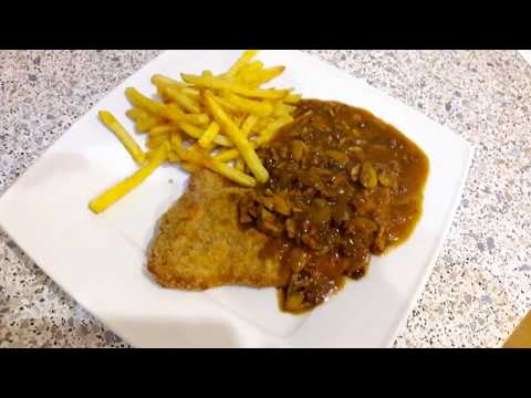 Jägersoße, die perfekte Soße für Jägerschnitzel.  Ganz einfach und lecker