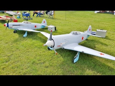 2 X 1:3.2 SCALE YAKOVLEV YAK 3 & YAK 11 RC WW2 FIGHTERS DISPLAY - WILLIS WARBIRDS - 2017