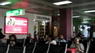 preview picture of video 'El Salvador international airport'