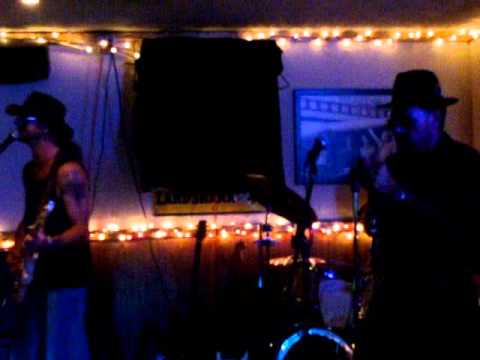 Nice & Warm featuring Avery Dylan w/Magic Mike & Rock Roll -N- Ride