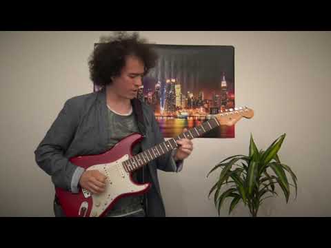Cecilio Perera plays Morning Star by Vinnie Moore