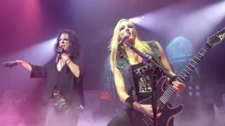 Alice Cooper covering David Bowie's Suffragette City 10/30/2016