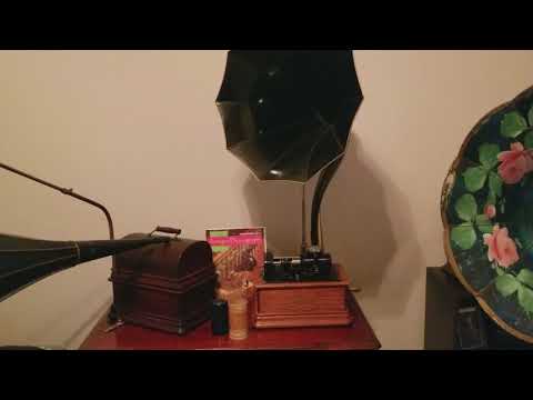 O Come All Ye Faithful - Soderos Band - Edison Standard Model F