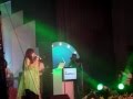 Shreya Ghoshal singing Jhalla Walla in Delhi ...