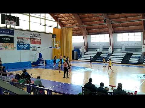 UPB Gandia 93-54 Adesavi A-Junior Autonomico