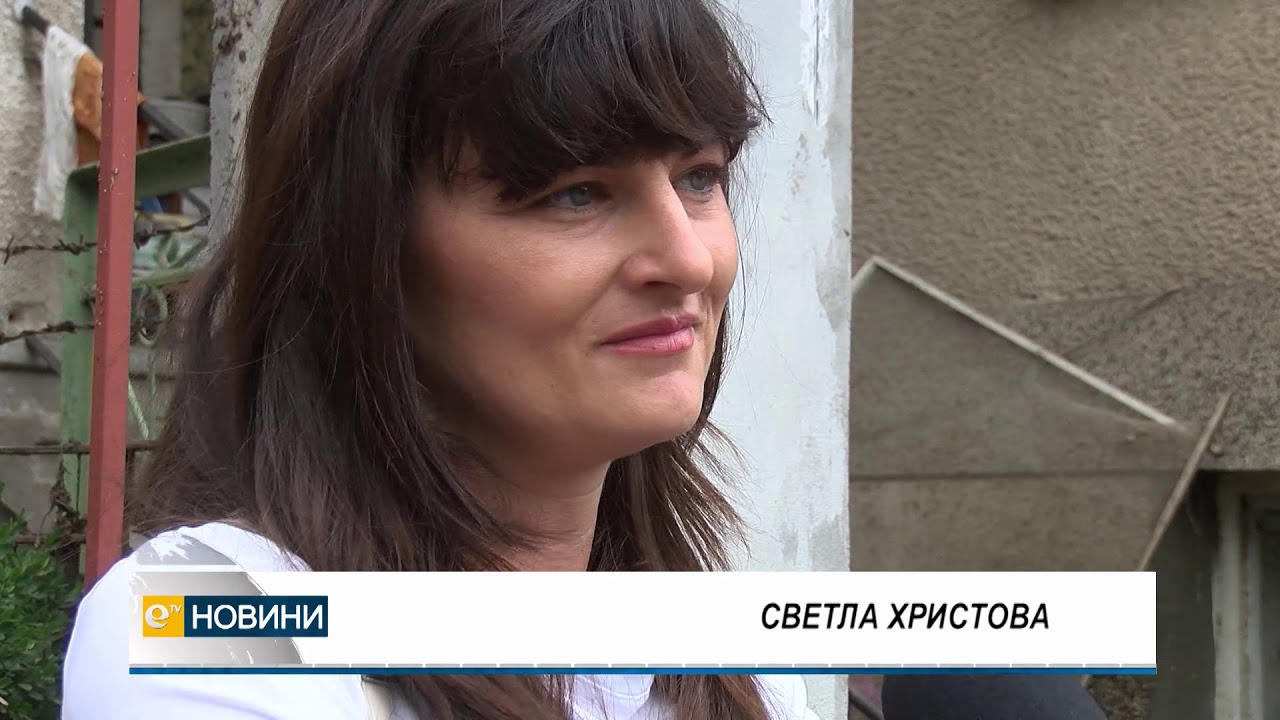 В окаяно състояние, след пороя в събота вечерта, е и улица "Габрово" в Хасково