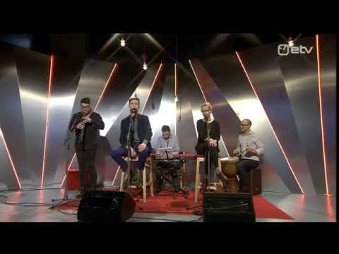 LENNA ja KARL-ERIK TAUKAR "Jõulutaat on meie poole teel"