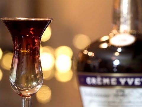 How to Layer a Cocktail - Raising the Bar with Jamie Boudreau - Small Screen