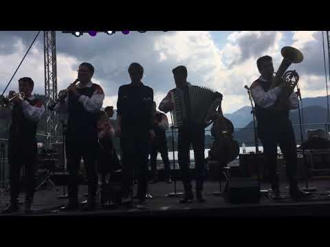 Žan Kajzar in ansambel Saša Avsenika - Po nevesto