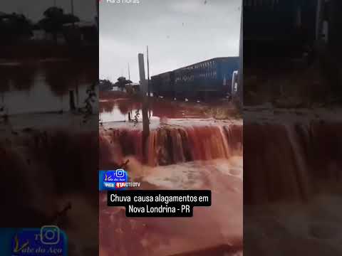 Chuva intensa provoca alagamentos em Nova Londrina (PR)Um forte temporal atingiu Nova Londrina