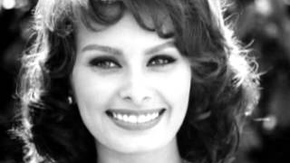 Aretha Franklin- Walk on by