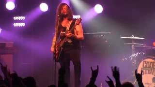 Video thumbnail for Monster Truck & Traynor YBA300 by TraynorAmplifiers