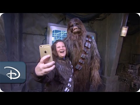 ‘Chewbacca’ Mom Visits the Place Where Star Wars Lives | Disney’s Hollywood Studios