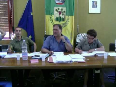 CALOVETO- UN MOMENTO DEL CONSIGLIO COMUNALE DEL 25-06- 2012 ( PARTE 2' )