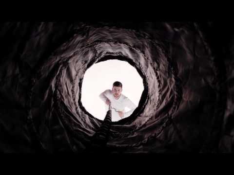 Samuel Hošek -  Phone Call (OFFICIAL VIDEO)