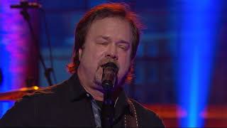 Restless Heart Performs &quot;Big Dreams &amp; A Small Town&quot; | Huckabee