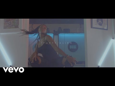 Gambino Akuboy - Party Alien [Official Video]