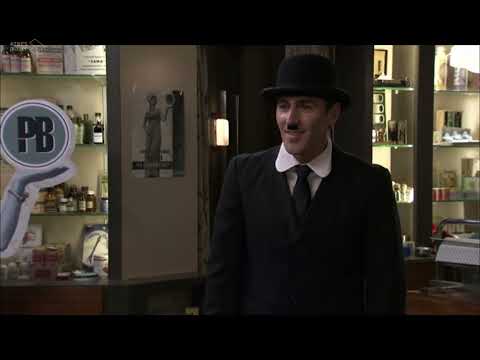 Amar C440 - Clara se lanza a besar a Juan