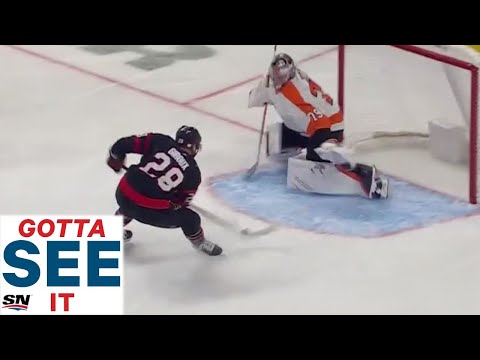 GOTTA SEE IT: Claude Giroux Scores 300th Career Goal Against His Former Team