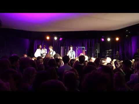 Old Boys: "Elskovspony"