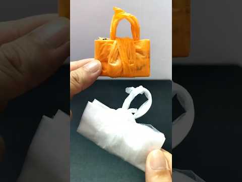 How To Fold a Plastic Bag! #lifehacks