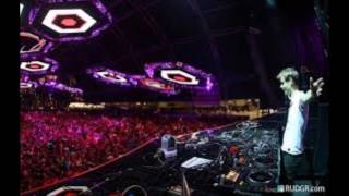 Illenium Ft. Joni Fatora - Fortress (Seven Lions Roots Mix)