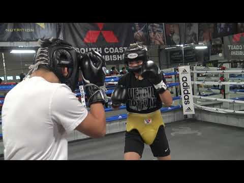 FUTURE CHAMPS SPARRING AT RGBA CHECK IT OUT  EsNews Boxing