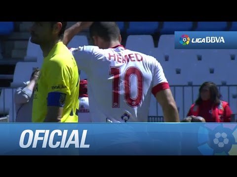 Hemed falla una clara ocasión de gol a portería vacía