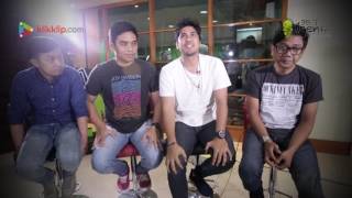 Download lagu Studio Session - Tiket 'Hanya Kamu yang Bisa' - Klikklip mp3 Download lagu Studio Session - Tiket 'Hanya Kamu yang Bisa' - Klikklip mp3