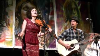 DEVIL IN MIND - CARRIE RODRIGUEZ &amp; LUKE JAKOBS live@TVZ International Festival 2013 - @TAVproduction