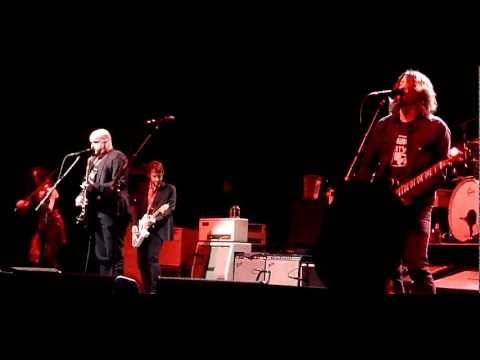 Sound City Players (feat. Alain Johannes) - "Hanging Tree" (QOTSA) - Live at Palladium
