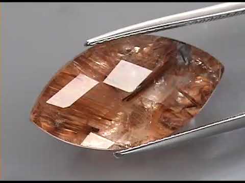 Marquise vervaardigd als Natuurlijk Rutielkwarts Markies Schaakbord Kleur Wit 12,25 ct.