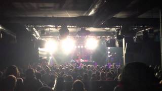 Noyz Narcos- Zoo De Roma. Live@ New Age. 10-12-2011