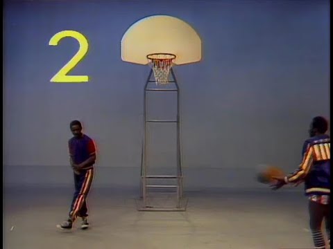 Classic Sesame Street - Harlem Globetrotters Miss: 3