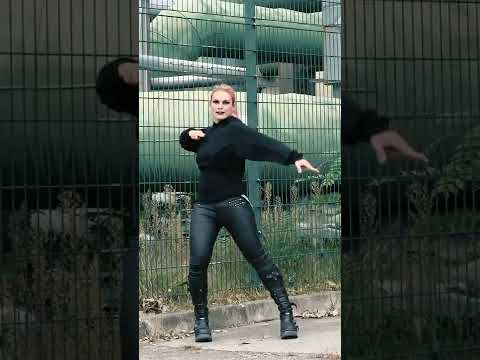 INDUSTRIAL DANCE | Brioni Faith | Ciwana | Never Surrender | Onetake