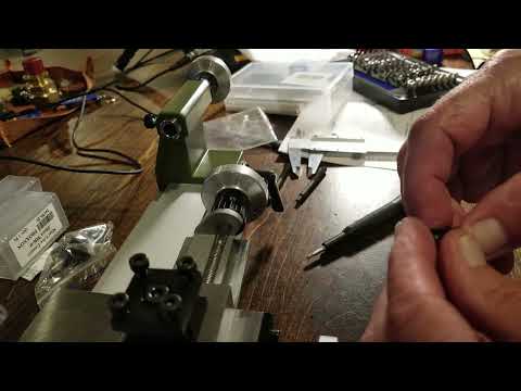 Proxxon FD 150/E Precision lathe unboxing
