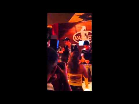 Camaro Amarelo - Luiz Henrique & Erick Part. Especial Munhoz Dupla Munhoz & Mariano